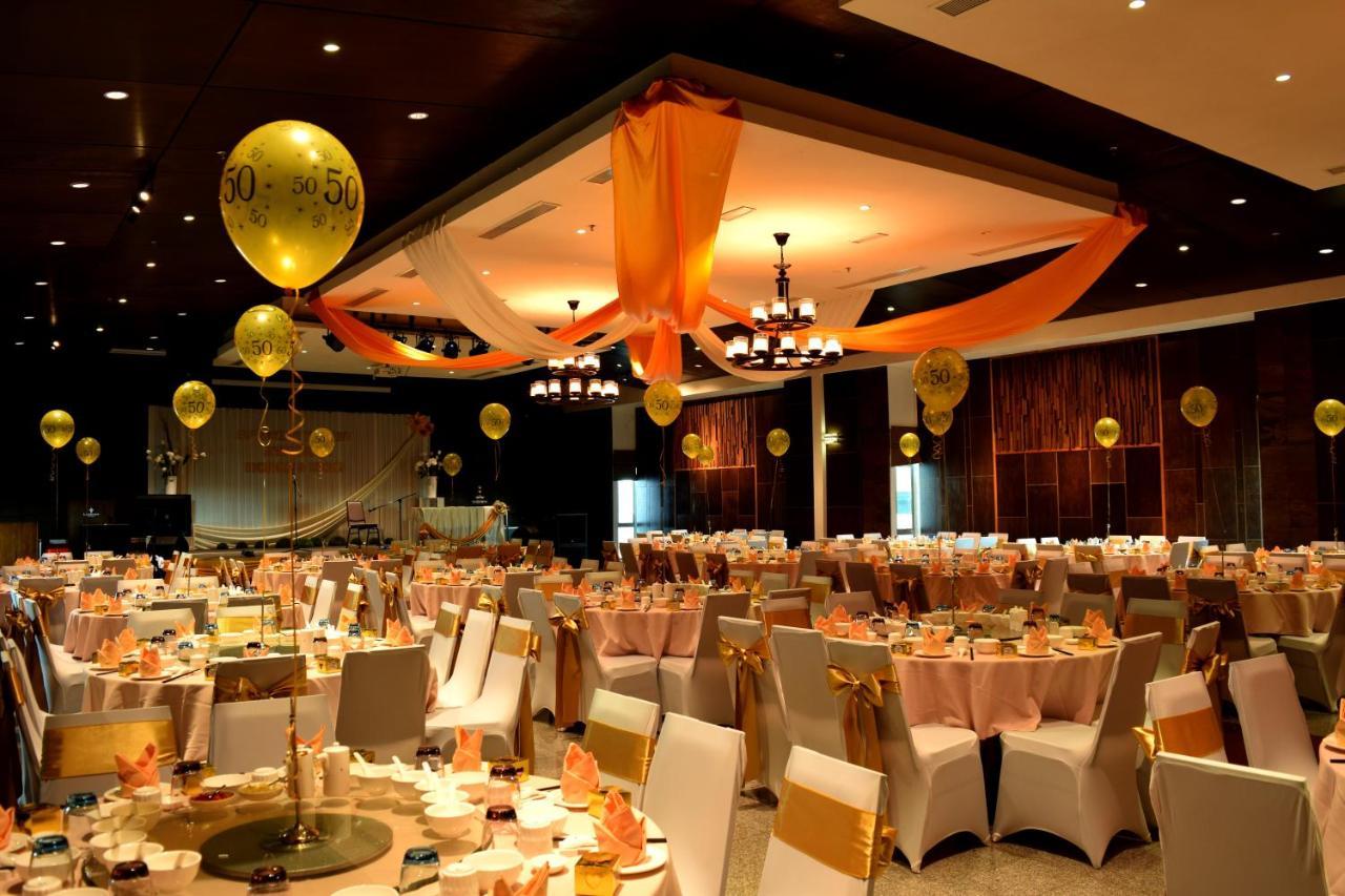 Lazenda Hotel Labuan Exterior photo